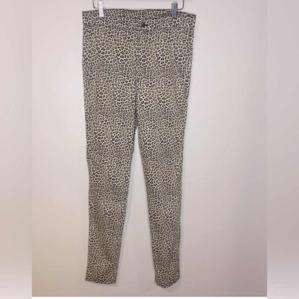 DIVIDED Cheetah Print Jeans - Stretch, Skinny , No Back Pockets